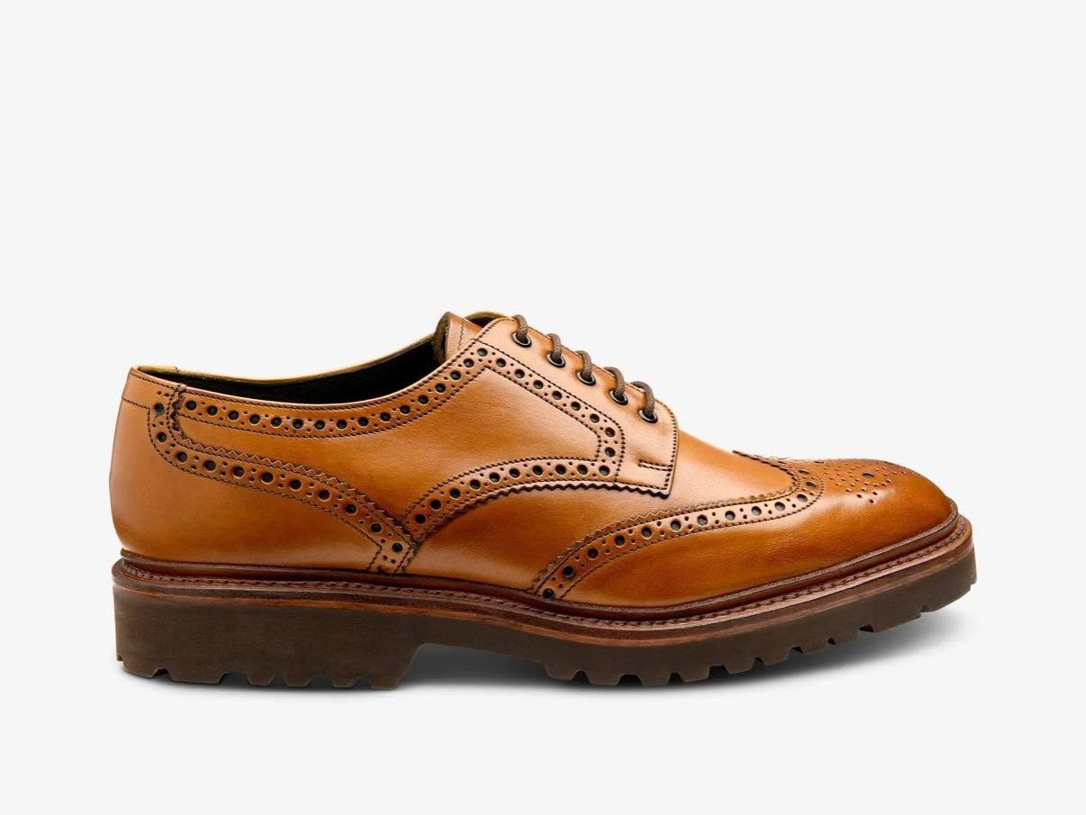 Loake Perseus Tan Calf Leather — мъжки обувки с лична проба във Варна
